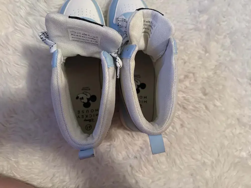 Disney Mickey Mouse High Top Sneakers Light Blue‎ and White Size 41